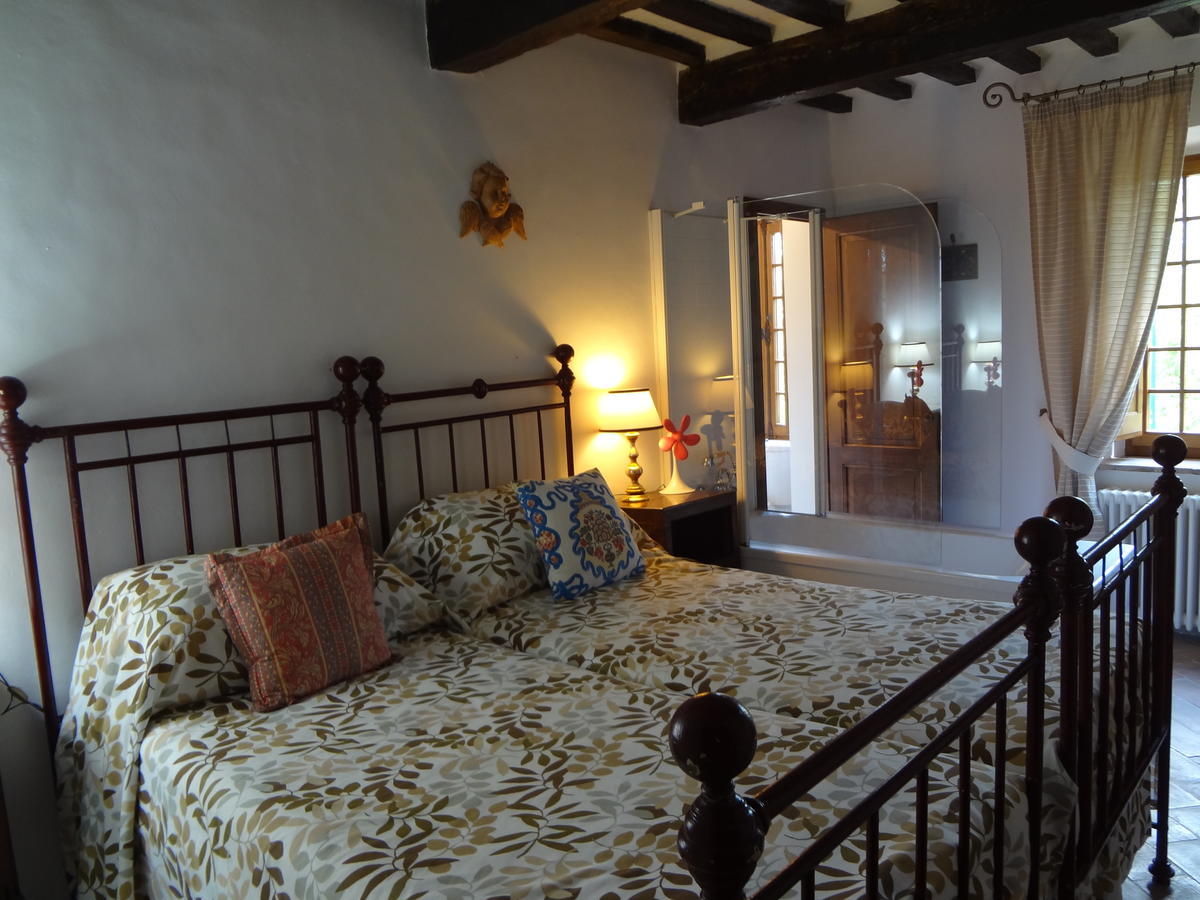 Castello Di Magrano Hostal Carbonesca Habitación foto
